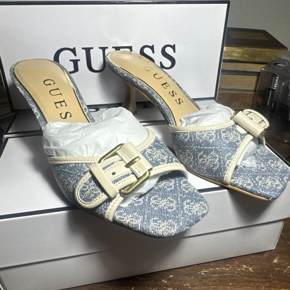 Women's GUESS Dista Buckle Kitten Heel Dress Sandals‎ Medium Blue Sz6